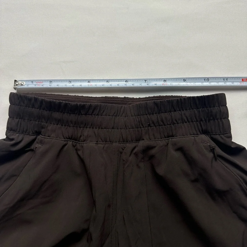 Lululemon swift mid rise Wide-Leg Pants. Brown. Size 0